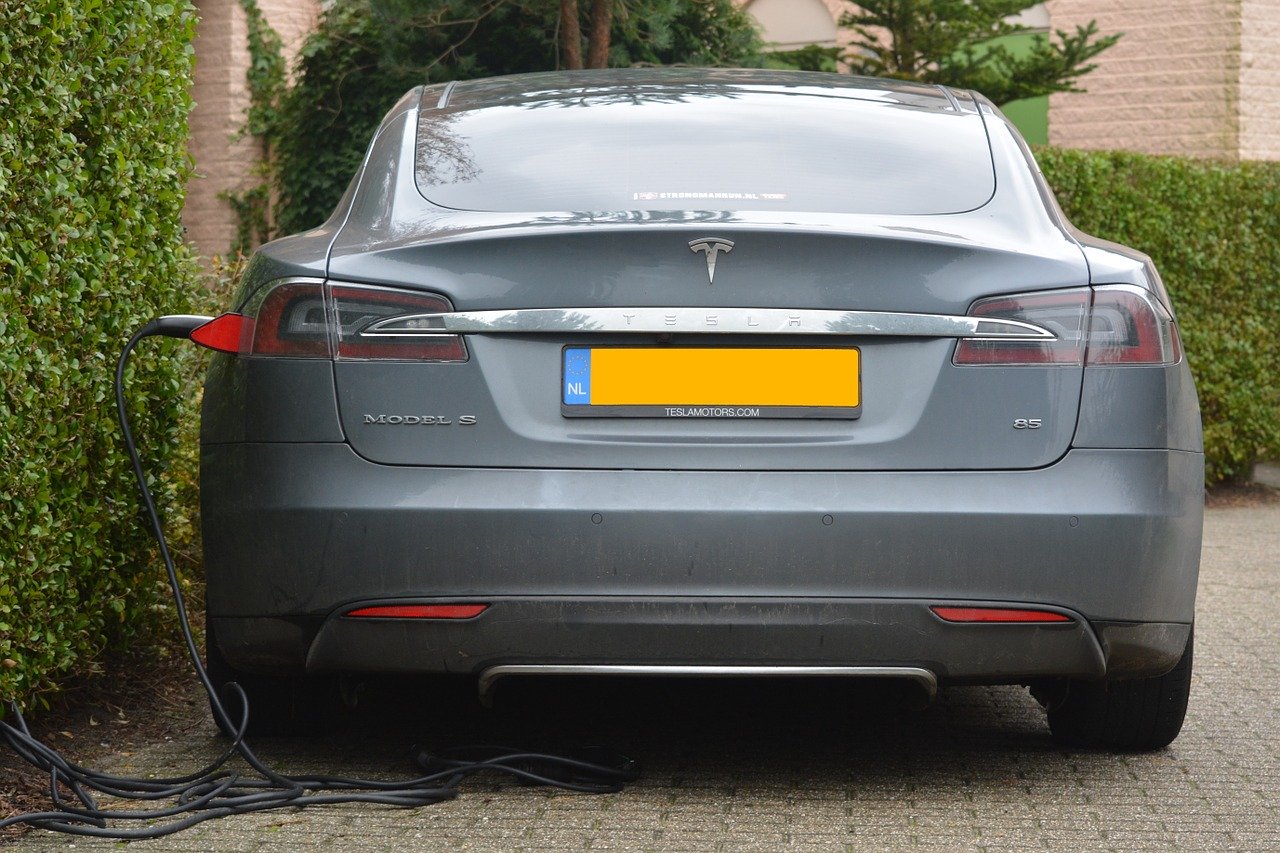 Can I Charge My Electric Car at Home?